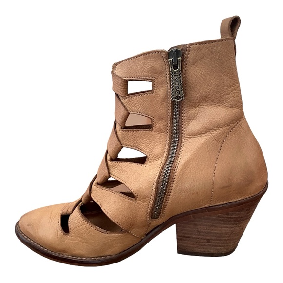 Veracruz Sundance Triga Leather Boots Size US 6.5, EU 37. - Picture 8 of 14